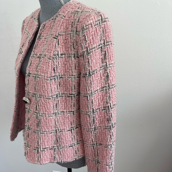 Harve Benard Collection Jacket - Picture 3 of 16